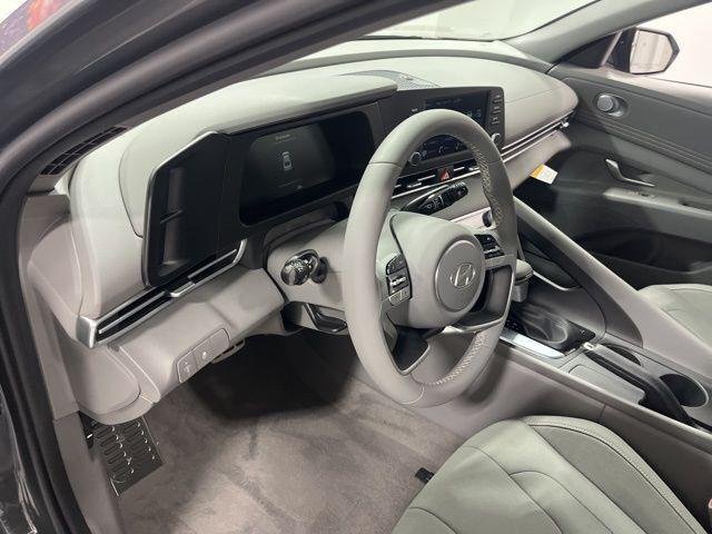 New 2026 Gray Hyundai SEL Sport image 9