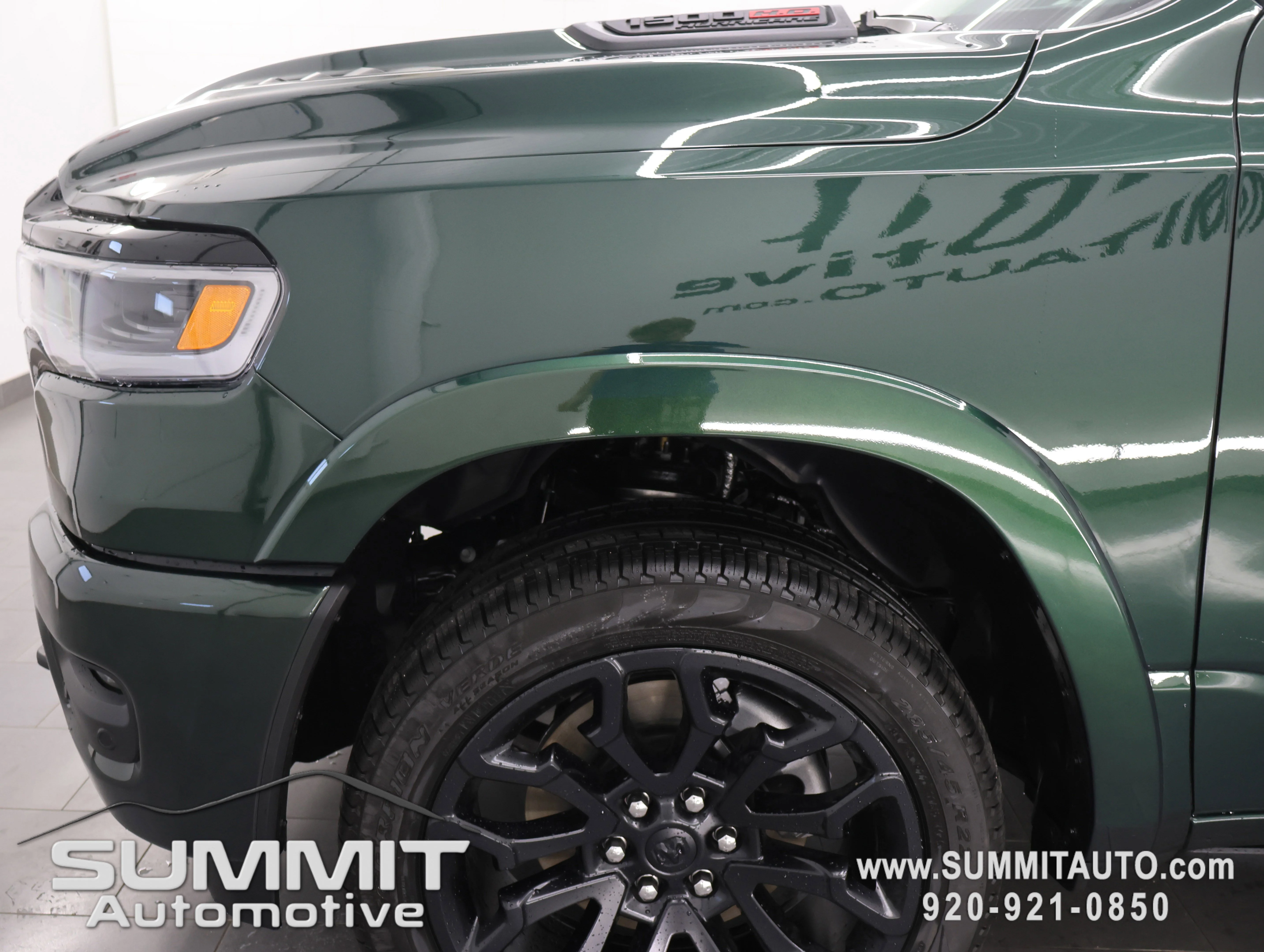 New 2026 Serrano-Green Metallic Exterior Paint RAM Limited image 38