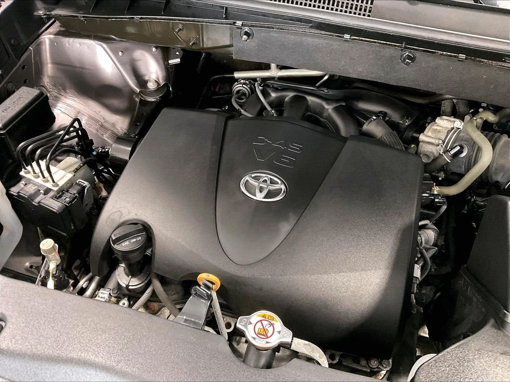 Used 2019 Gray Toyota LE image 35