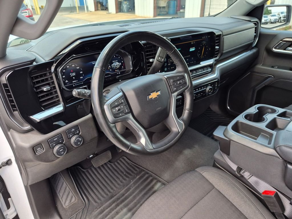 Used 2023 Summit White Chevrolet LT image 29