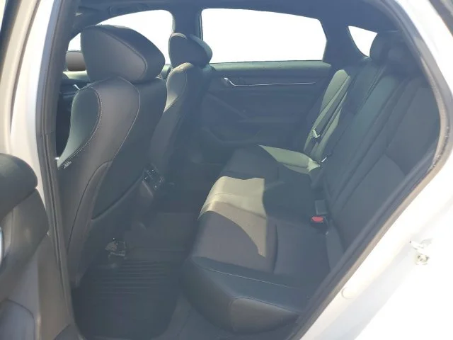 Used 2021  Honda Sport image 25