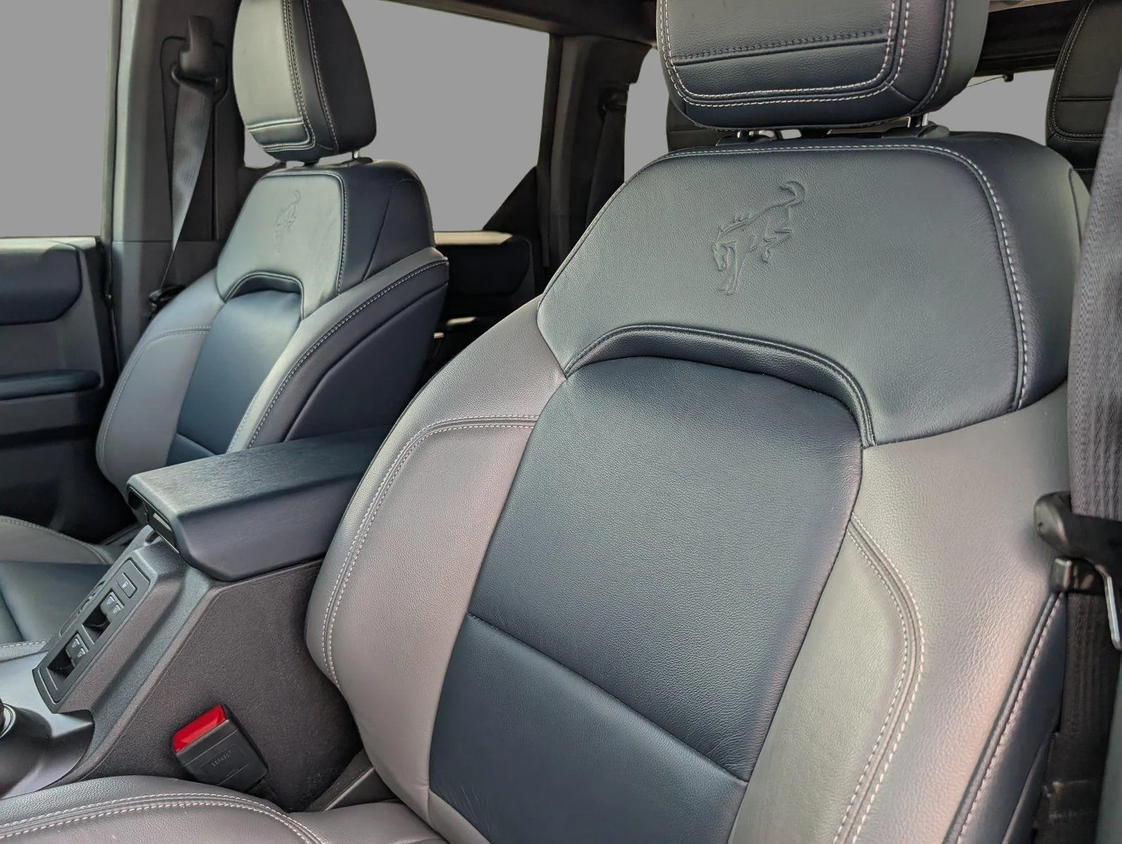 Used 2022 Carbonized Gray Ford Outer Banks image 13