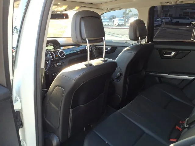 Used 2015 White Mercedes-Benz 4MATIC® image 14