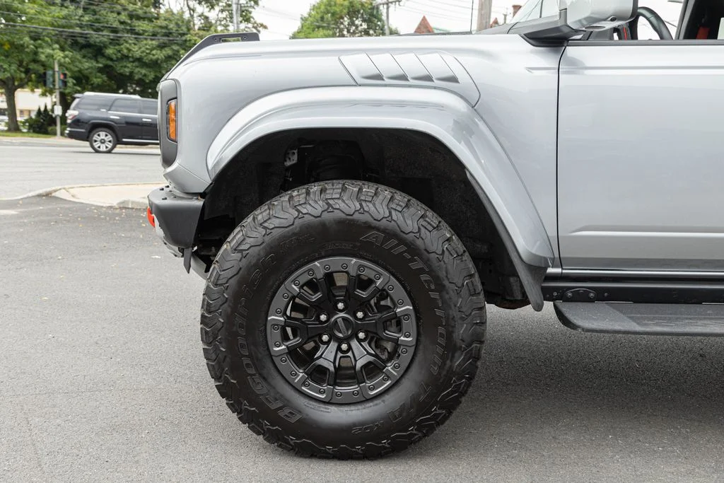 Used 2024 Silver Ford Raptor image 10