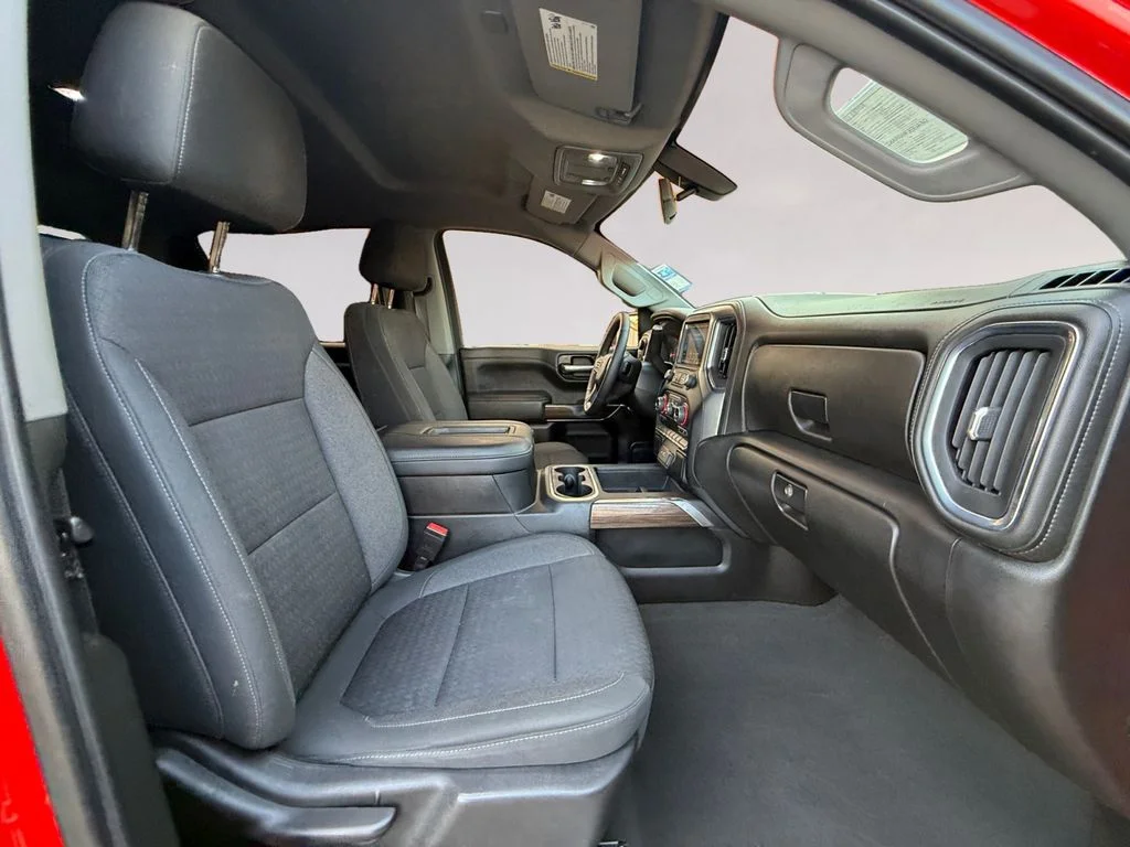 Used 2022 Red Chevrolet LT Trail Boss image 17