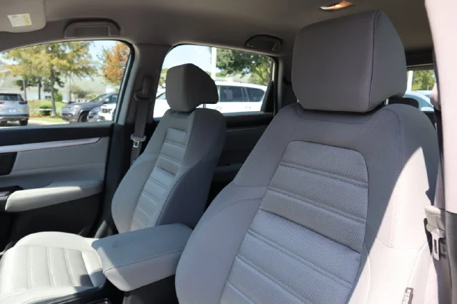 Used 2020 Lunar Silver Metallic Honda LX image 18