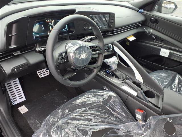 2026 Hyundai Elantra SEL Sport - Photo 13