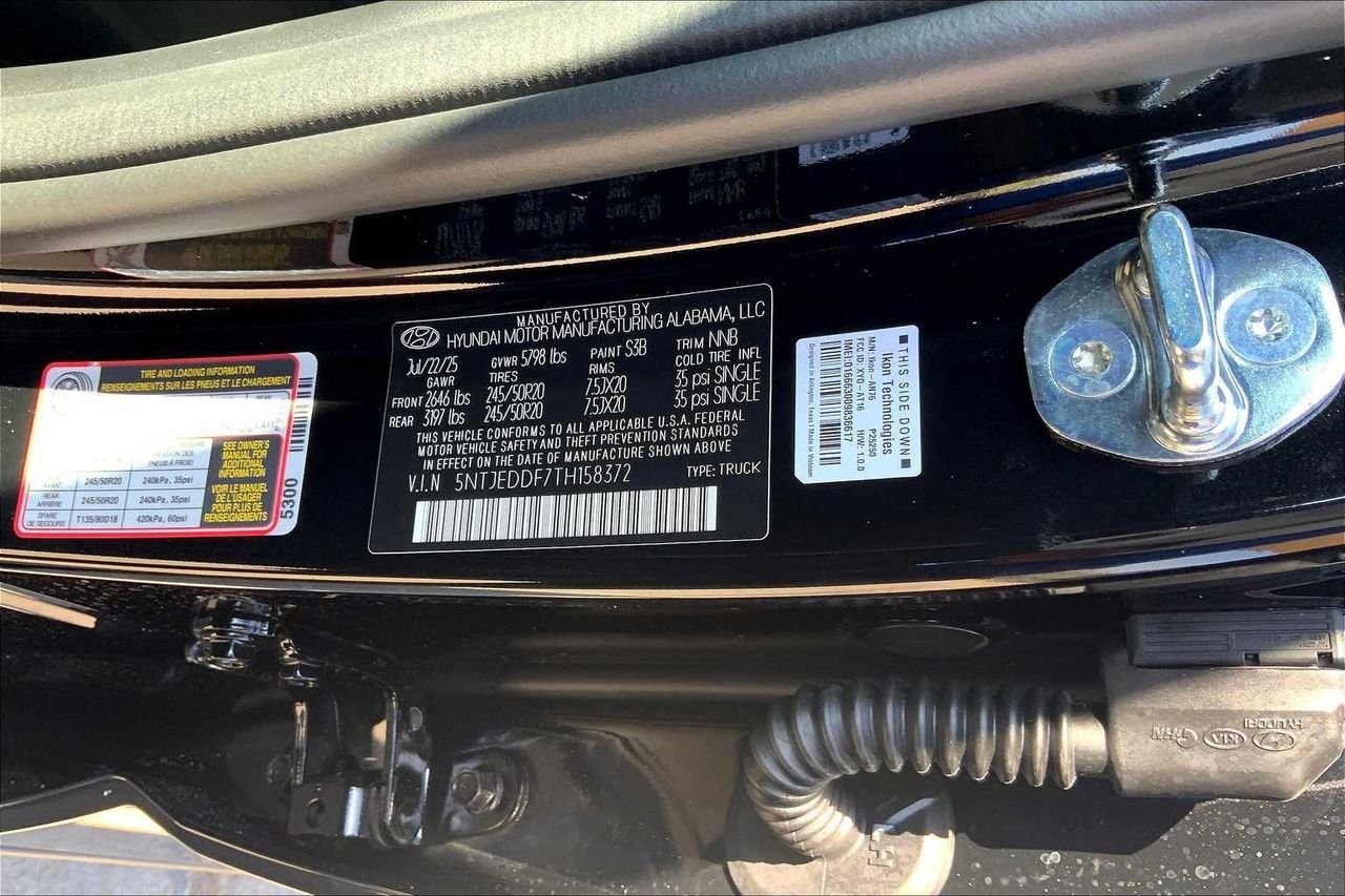 2026 Hyundai Santa Cruz Limited - Photo 19