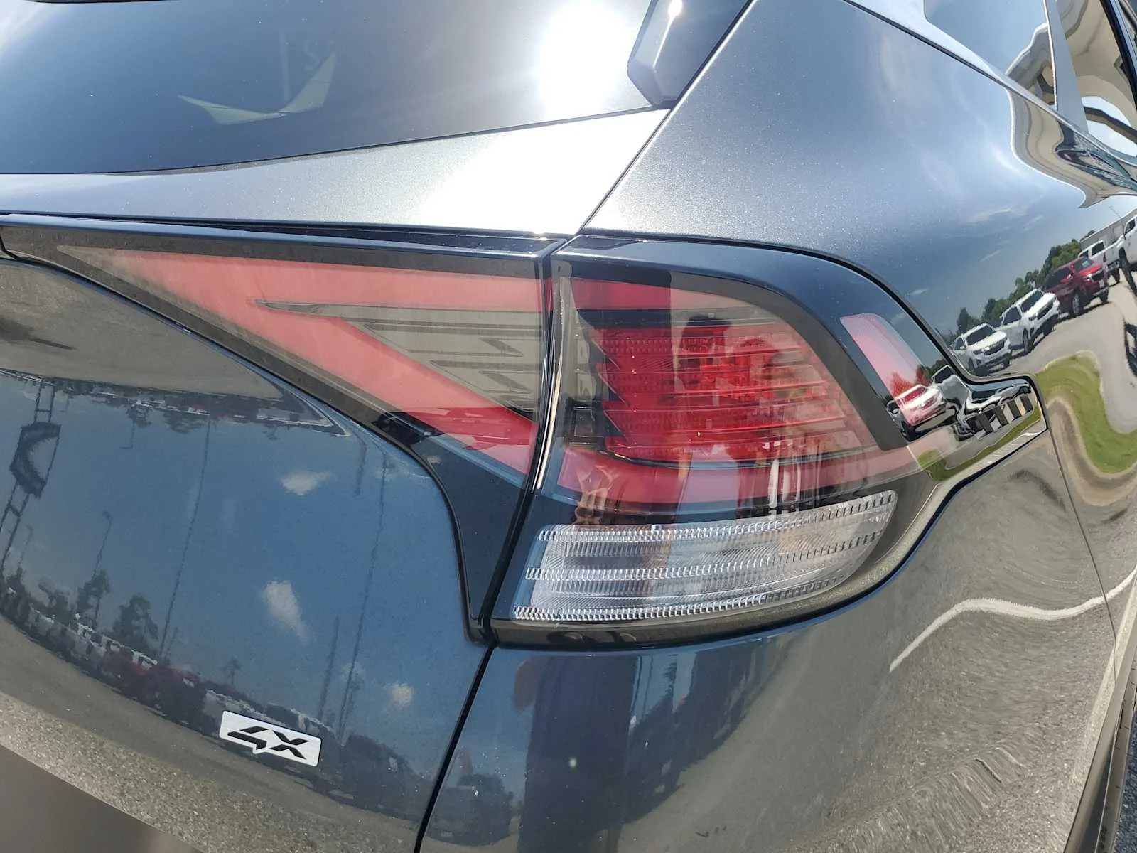 2023 Kia Sportage LX - Photo 9