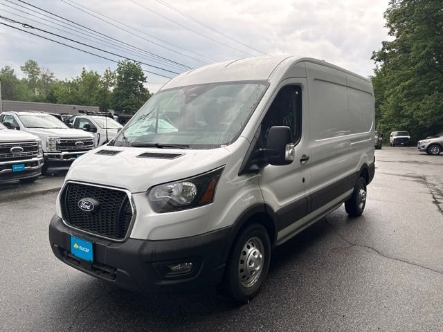 New 2026 Oxford White Ford Base image 3
