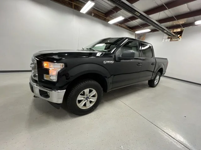 Used 2017  Ford XLT image 5