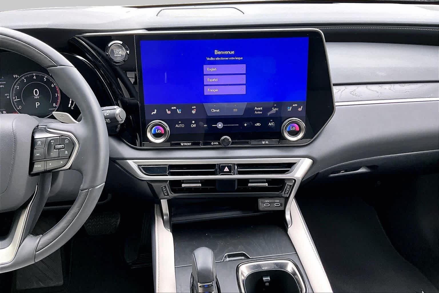 Used 2023 Nori Green Pearl Lexus Premium image 7