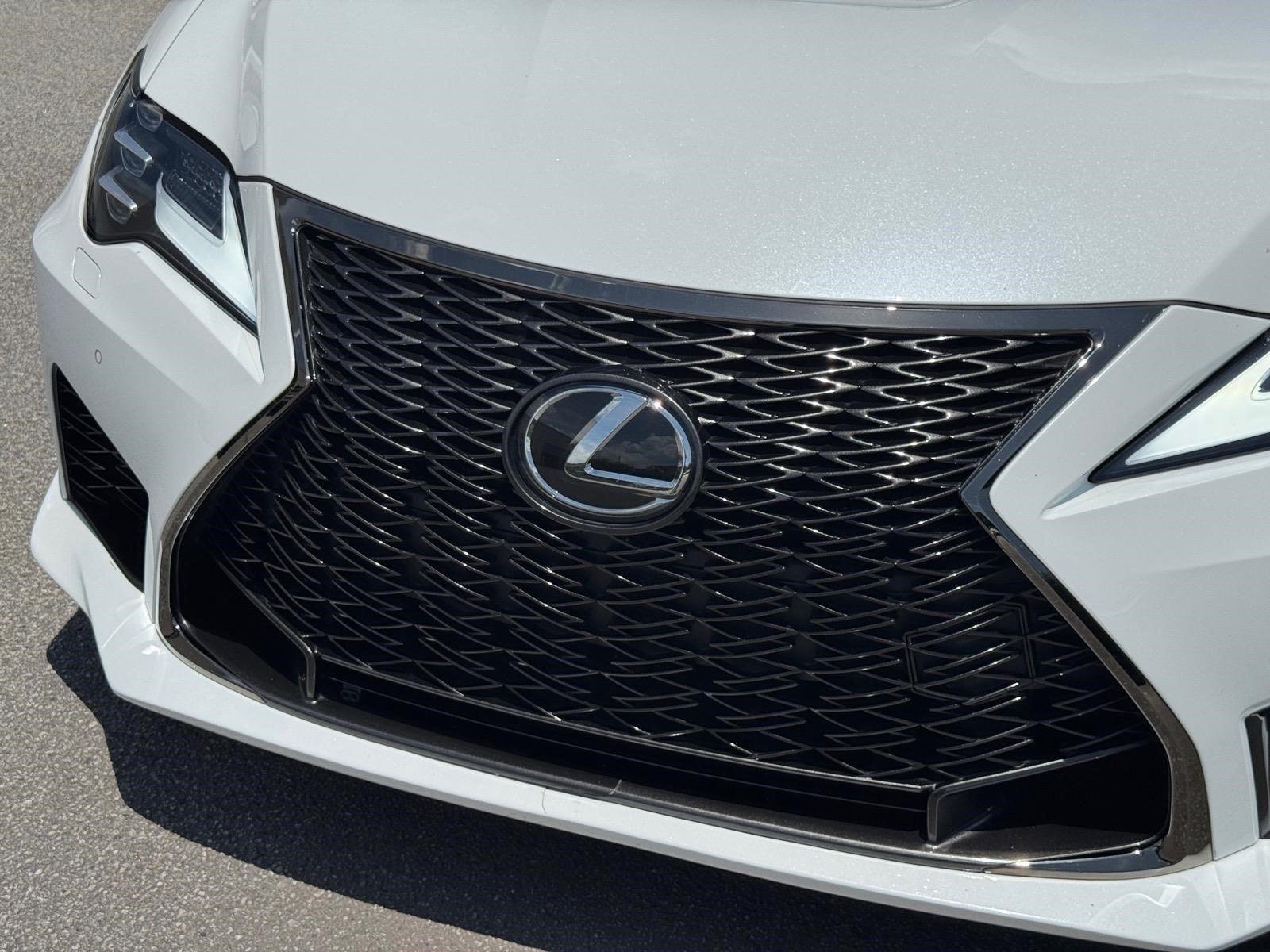 Used 2022 Ultra White Lexus PREMIUM image 10