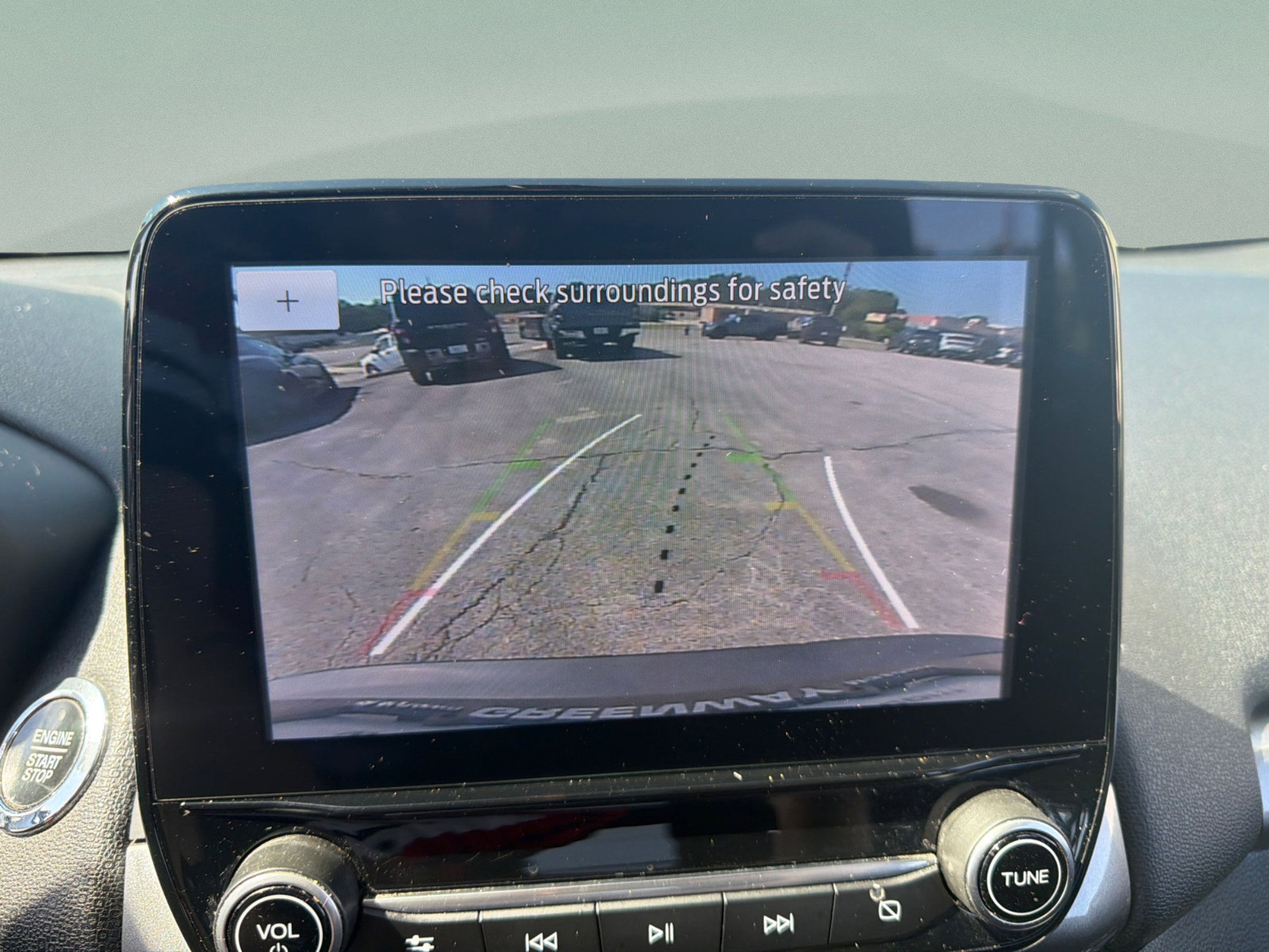 Used 2021 Shadow Black Ford SE image 24