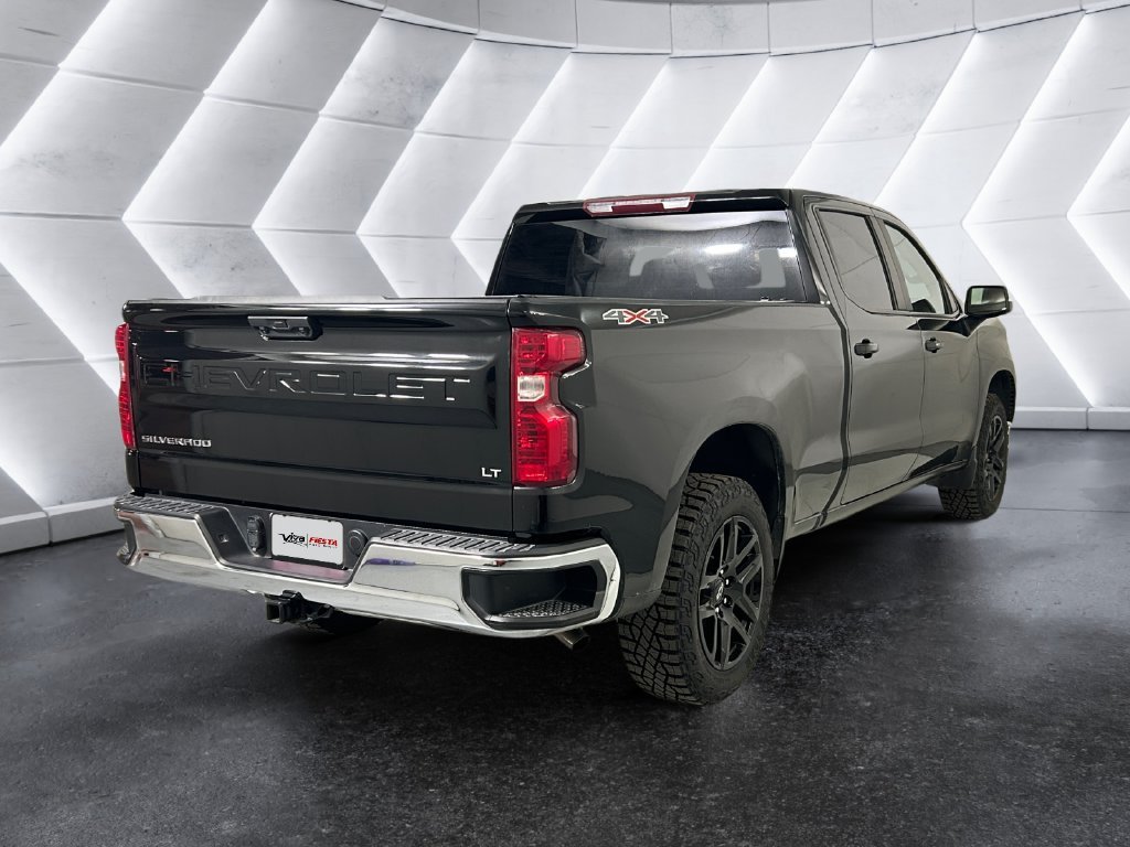 Used 2023 Black Chevrolet LT image 4