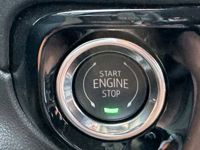 New 2026 Onyx Black GMC Elevation image 41