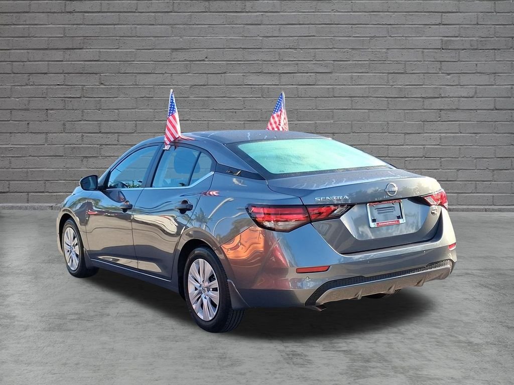 Used 2025 Gray Nissan S image 9