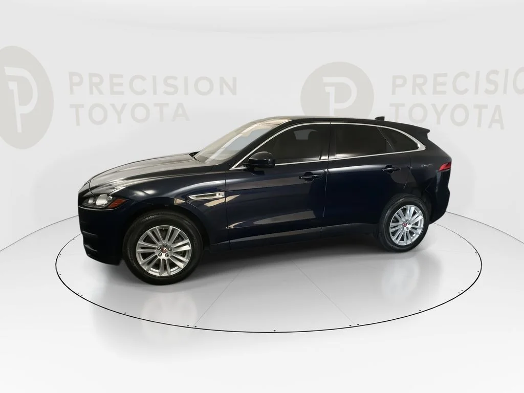 Used 2020 Portofino Blue Metallic Jaguar 30t Prestige image 11
