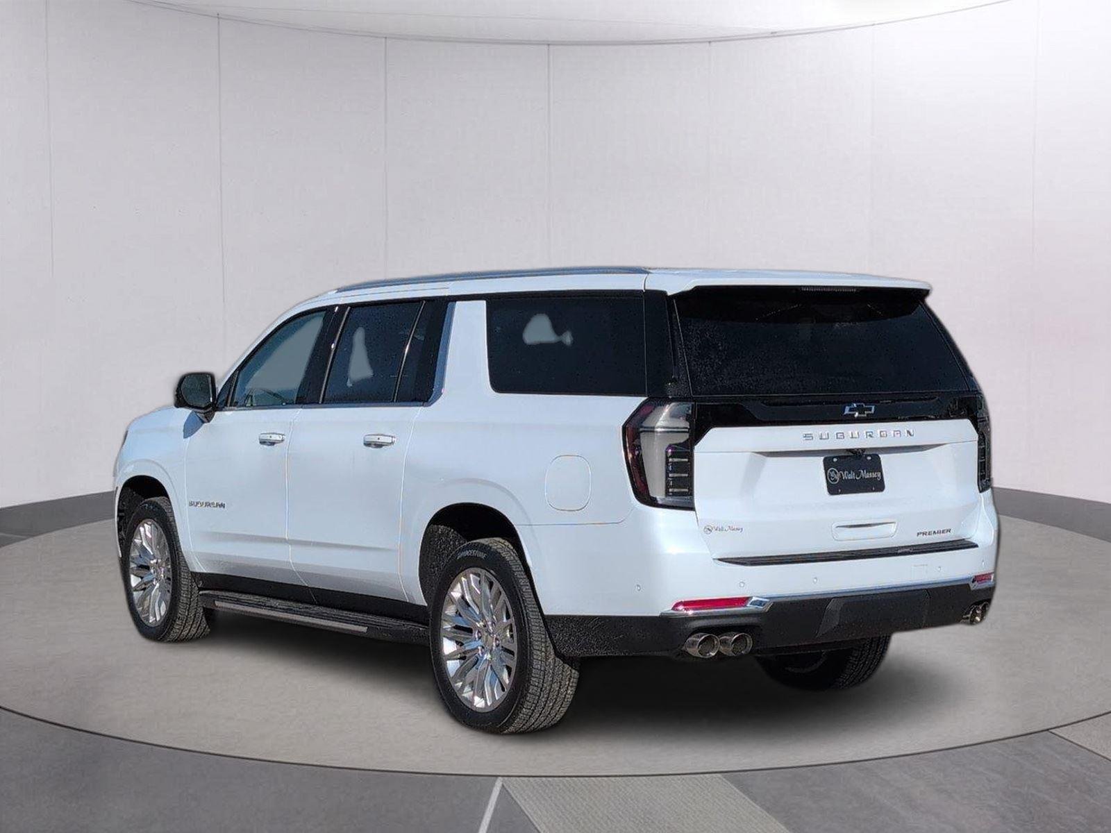 2026 Chevrolet Suburban Premier - Photo 7