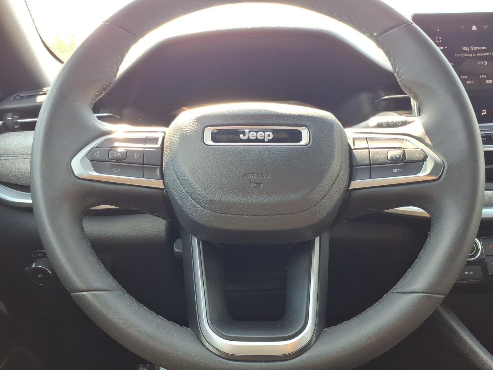 Used 2024 Bright White Clearcoat Jeep Latitude image 24