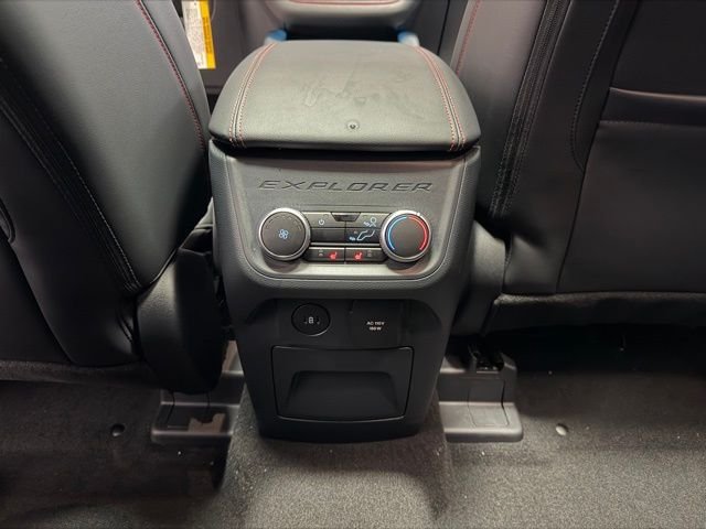 New 2026 Star White Metallic Tri-Coat Ford ST image 43