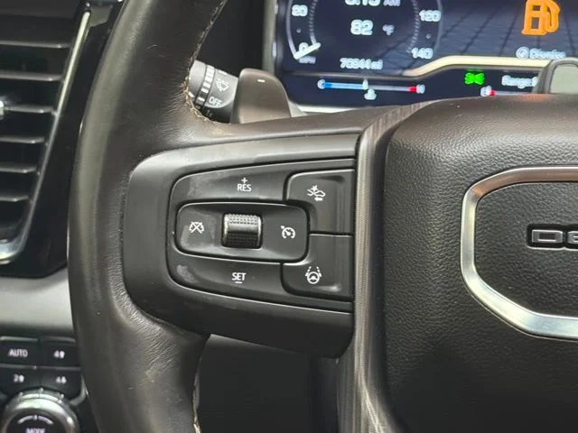Used 2024 White Frost Tricoat GMC Denali Ultimate image 21