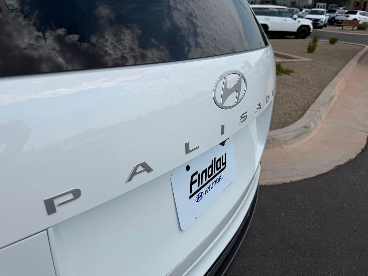 New 2027 White Hyundai SEL image 20