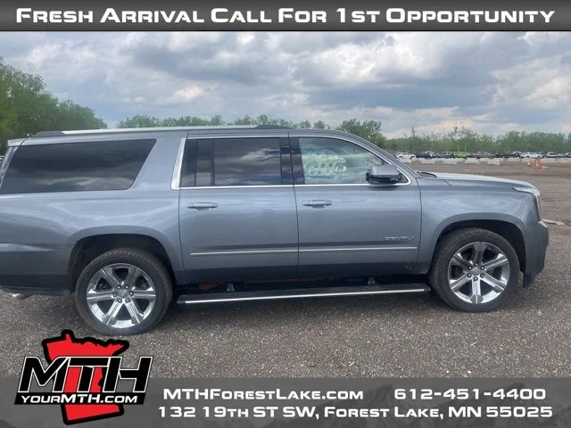 Used 2020 Gray GMC Denali image 1