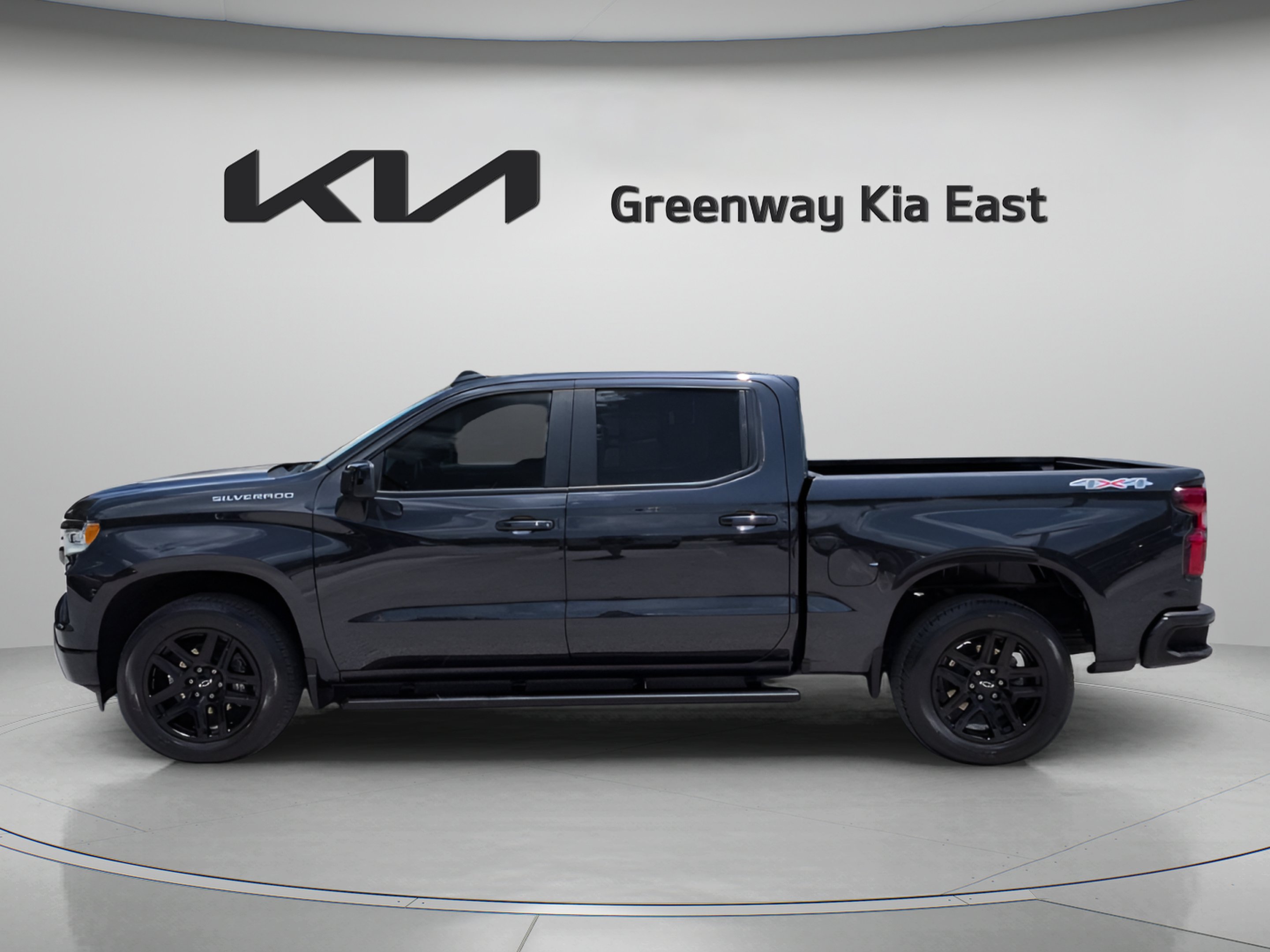 Used 2024 Dark Ash Metallic Chevrolet RST image 9