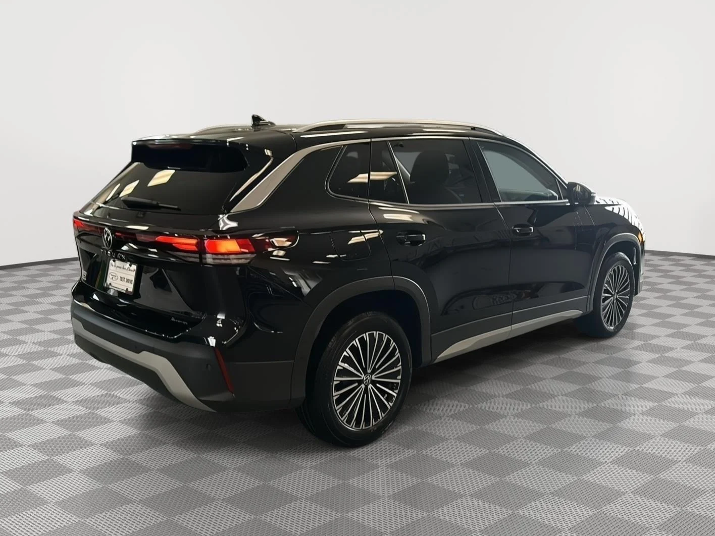 New 2026 Deep Black Pearl Volkswagen S image 5