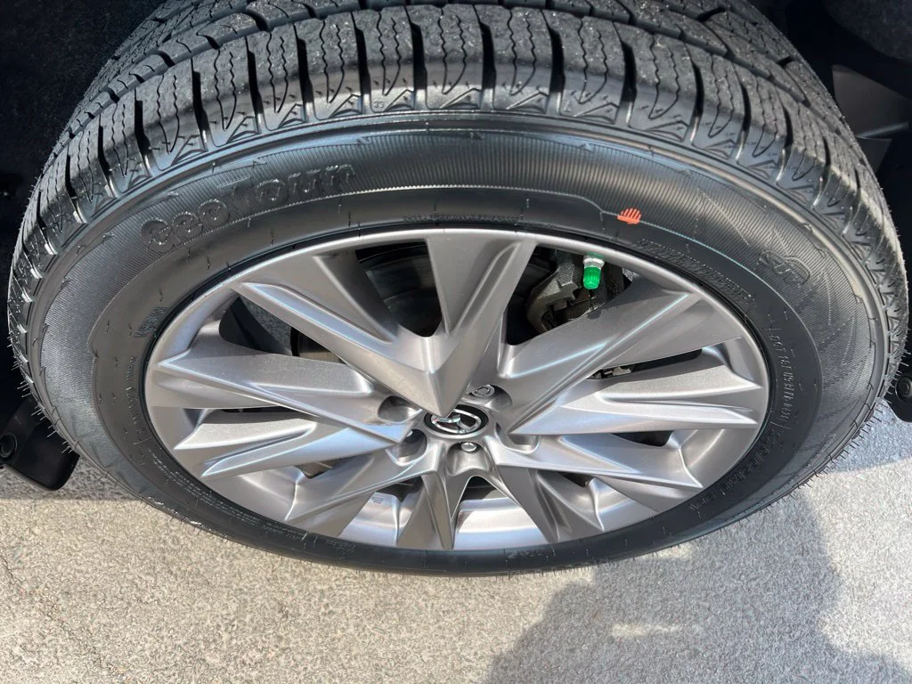 Used 2019 Eternal Blue Mazda Grand Touring Reserve image 27