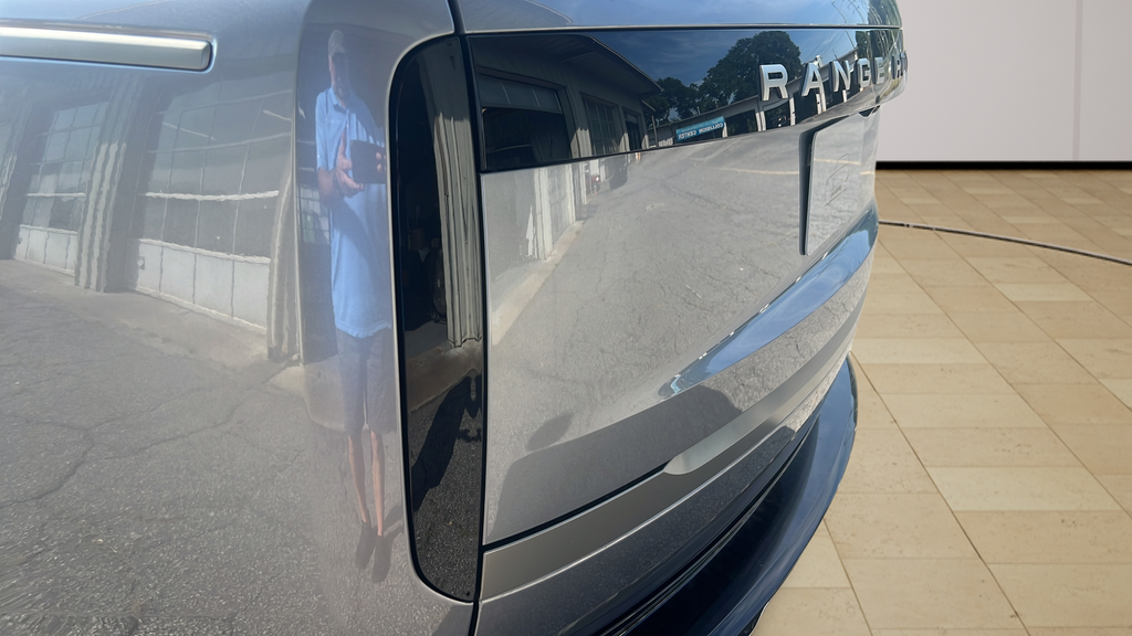 2026 Land Rover Range Rover SE - Photo 12