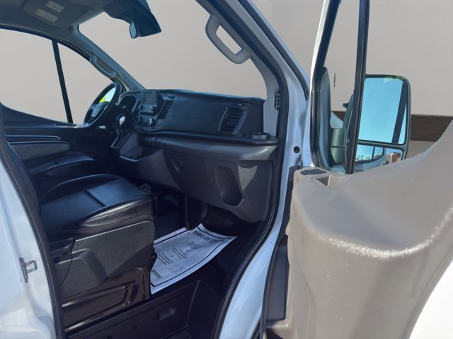 Used 2020 White Ford XL image 18