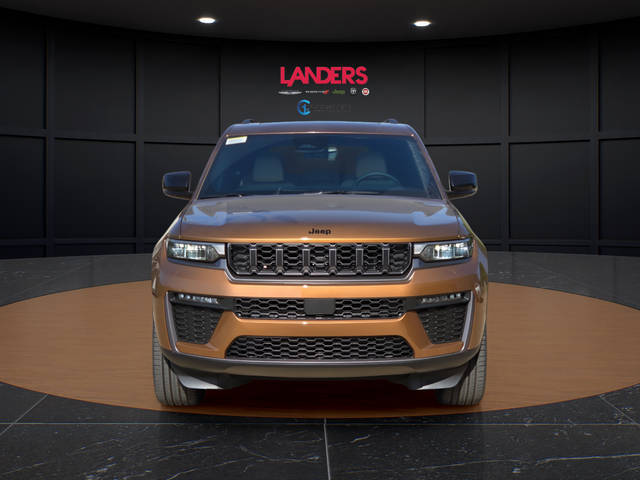 New 2026 Copper Shino Metallic Clear-Coat Exterior Paint Jeep Limited image 4