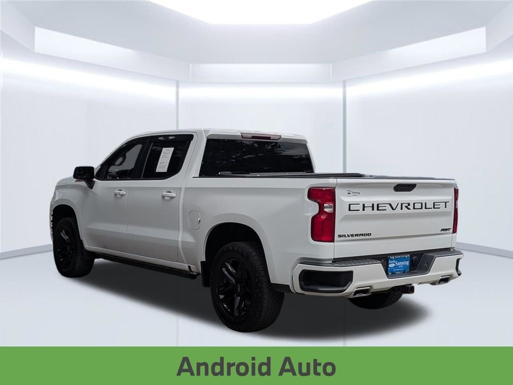 Used 2022 White Chevrolet RST image 3