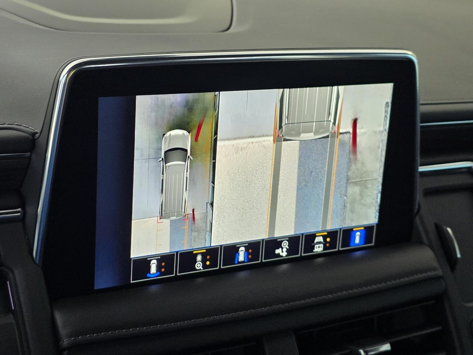 2022 Chevrolet Tahoe Z71 - Photo 21