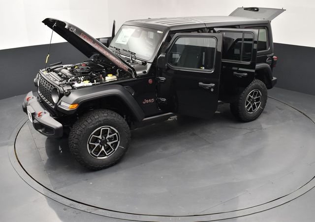 New 2026 Black Clear-Coat Exterior Paint Jeep Rubicon image 15