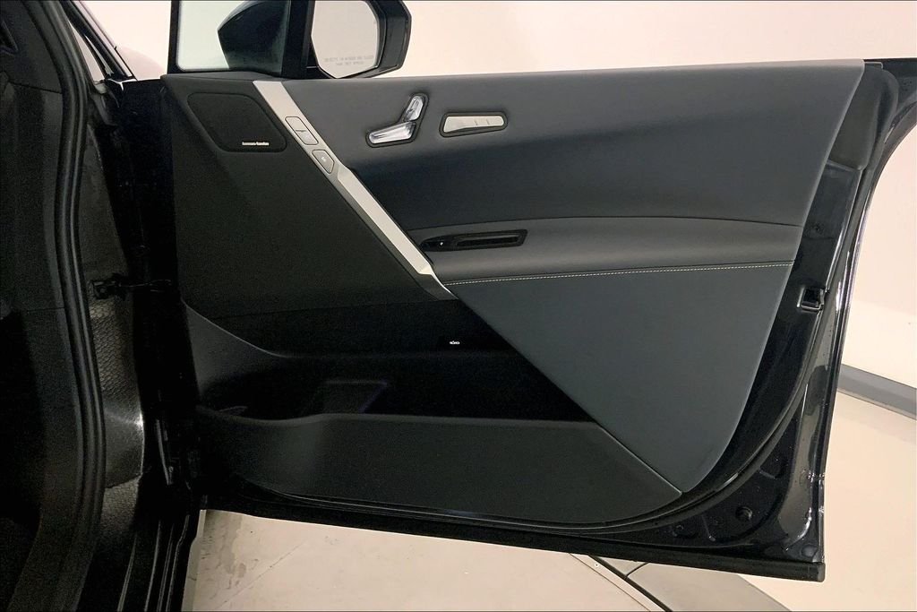 Used 2026 Carbon Black Metallic BMW  image 24