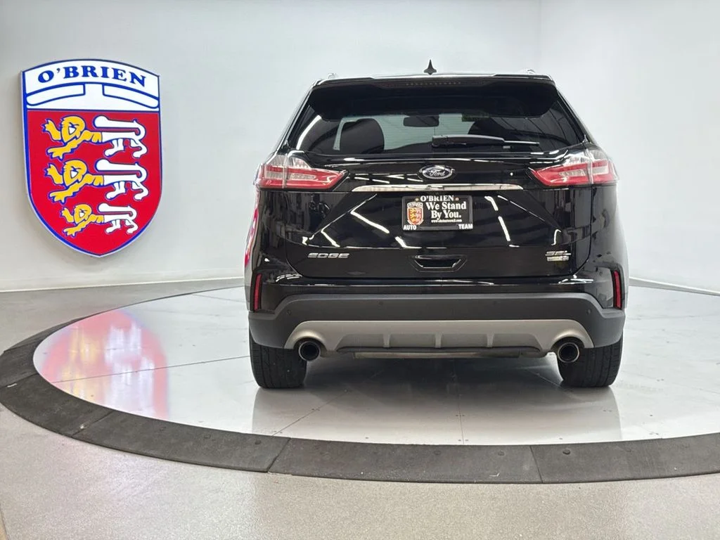 Used 2019 Agate Black Metallic Ford SEL image 35