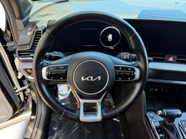 Used 2023 Black Kia SX-Prestige image 10