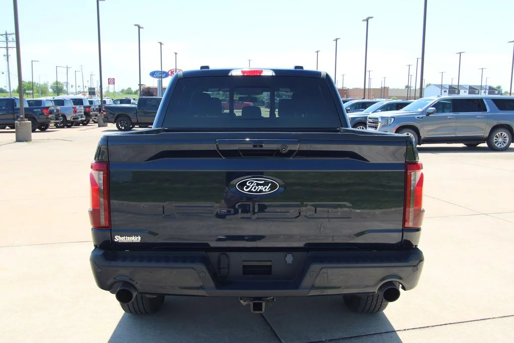 Used 2024  Ford XLT image 14