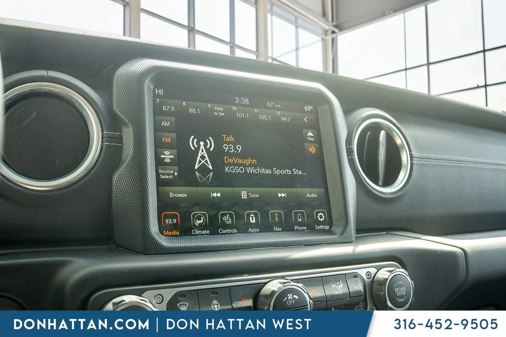 Used 2023 White Jeep Sahara 4xe image 7