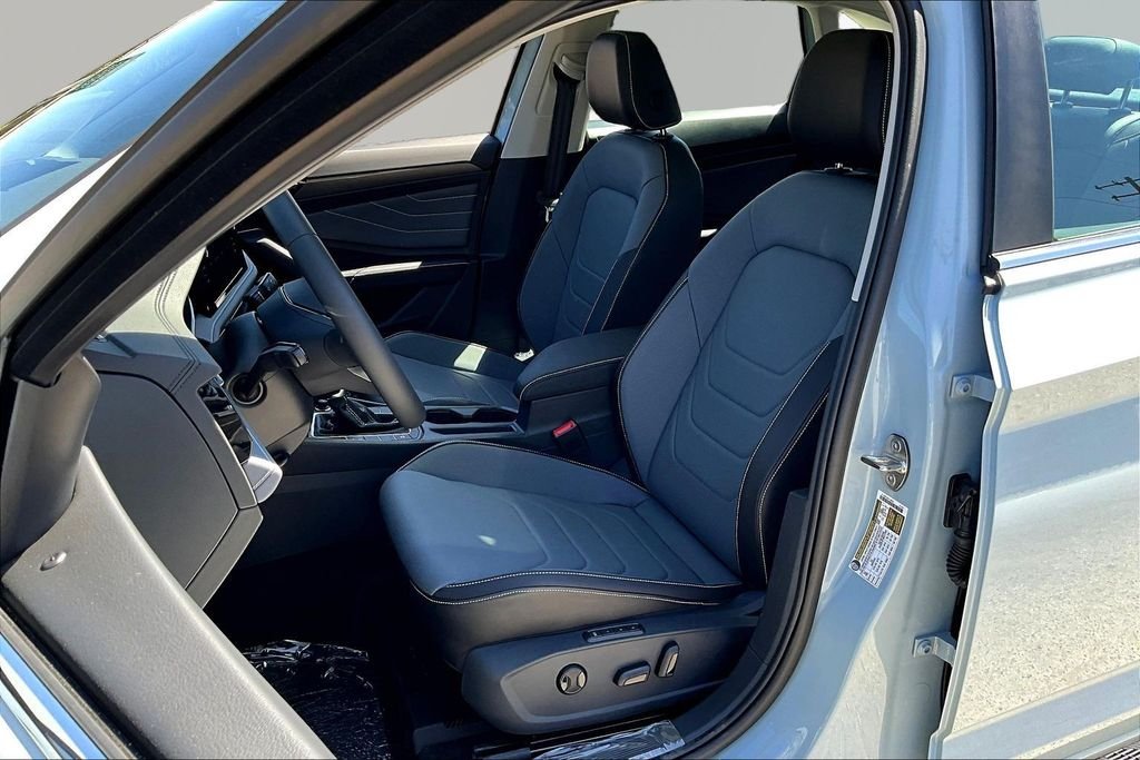 New 2026 Gray Volkswagen 1.5T SEL image 22