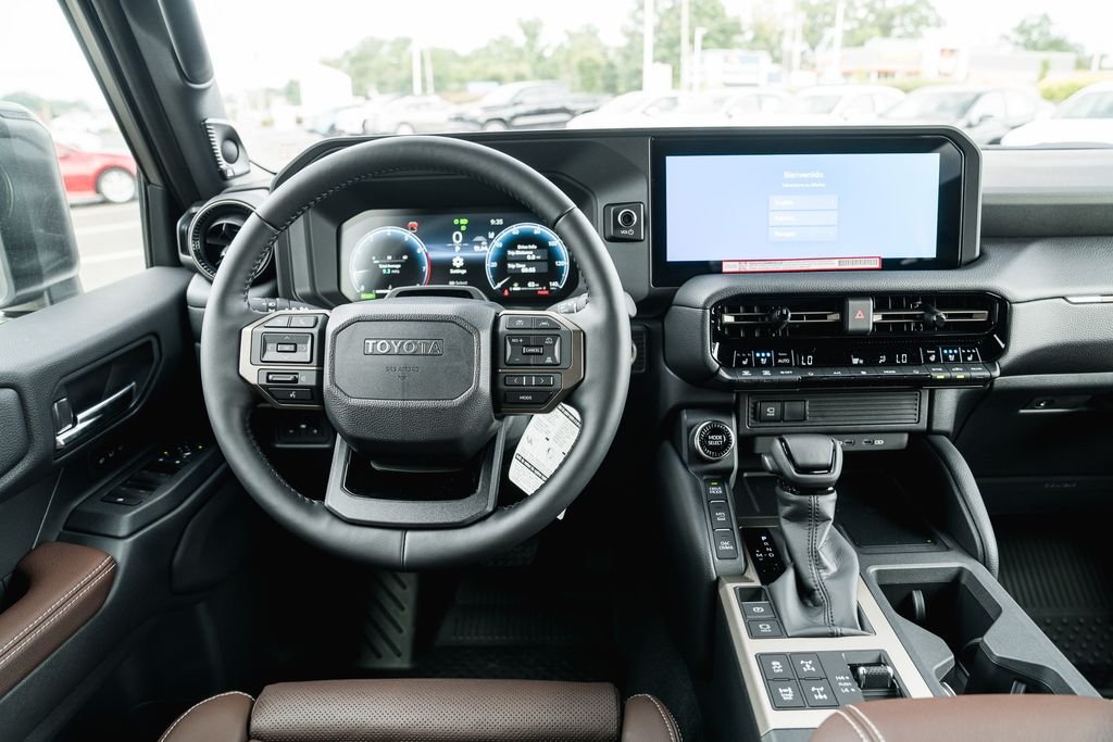 New 2027 Ice Cap Toyota Land Cruiser image 13