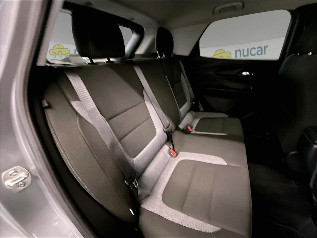 Used 2025 Sterling Gray Metallic Chevrolet LT image 16