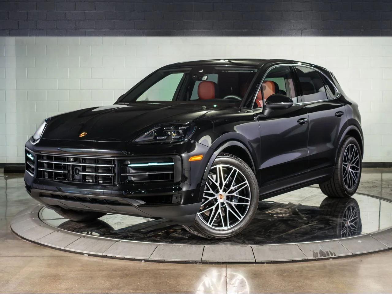 2026 Porsche Cayenne -'s photo