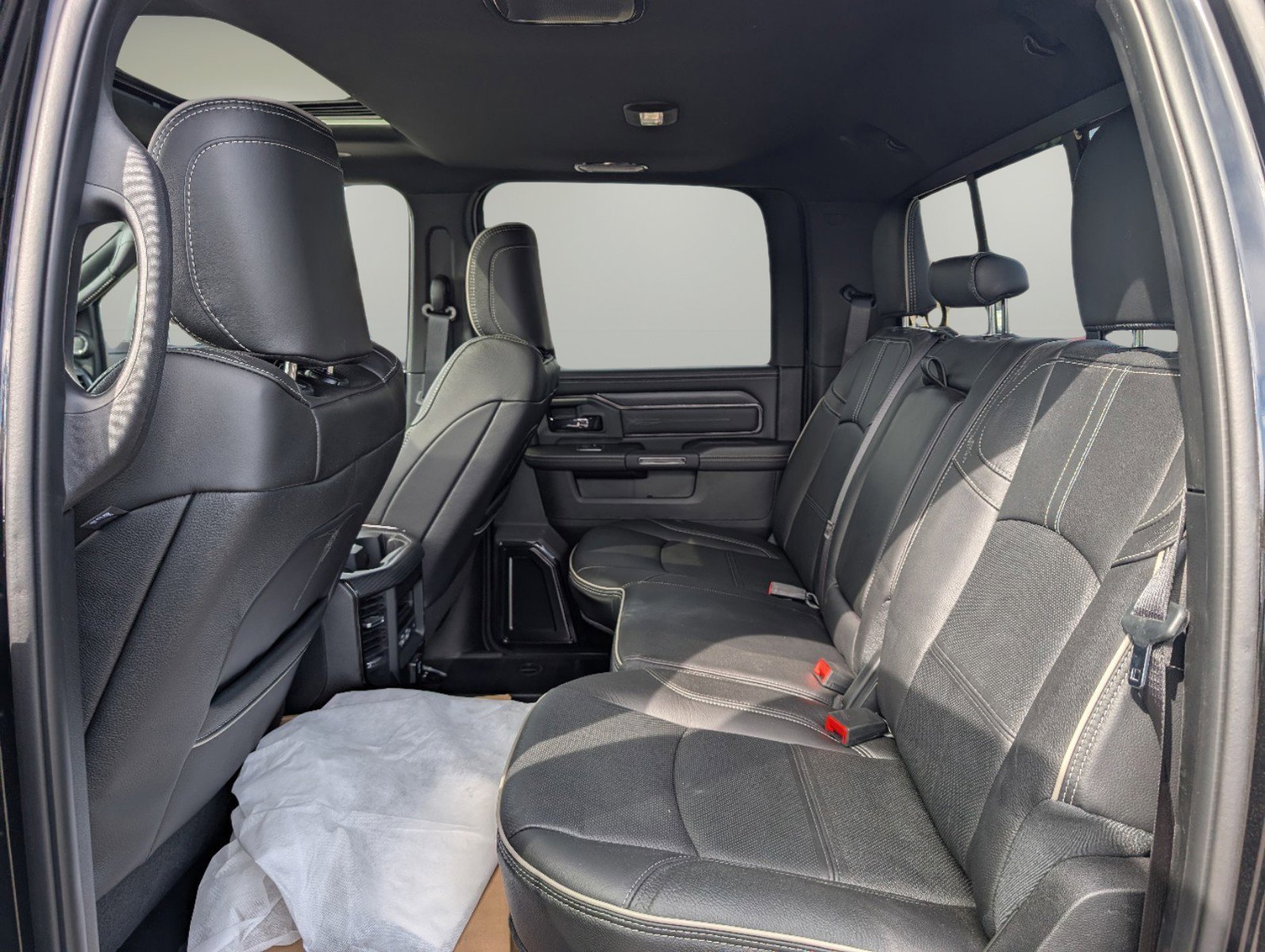 2024 RAM 2500 Laramie Limited - Photo 16