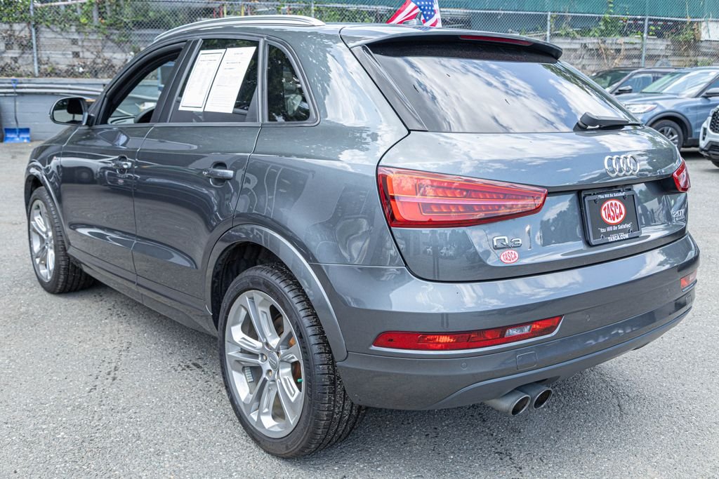 Used 2018 Gray Audi 2.0T Premium image 4