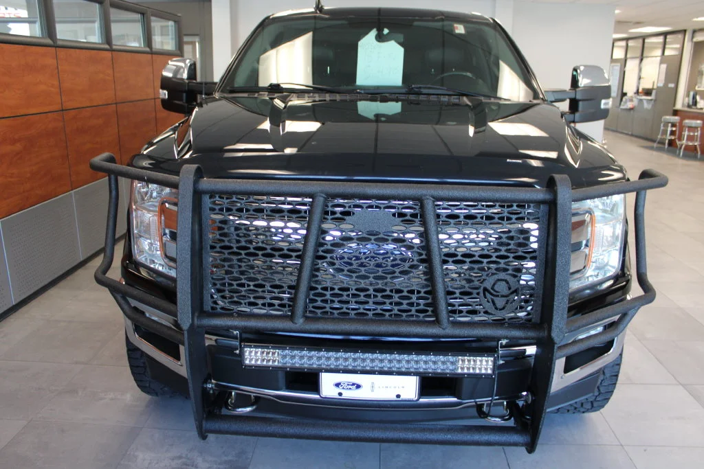 Used 2018 Shadow Black Ford Lariat image 2