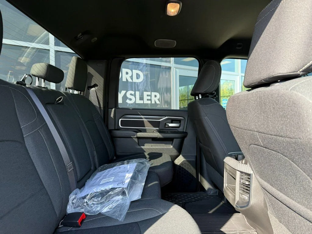 2026 RAM 2500 Big Horn - Photo 14
